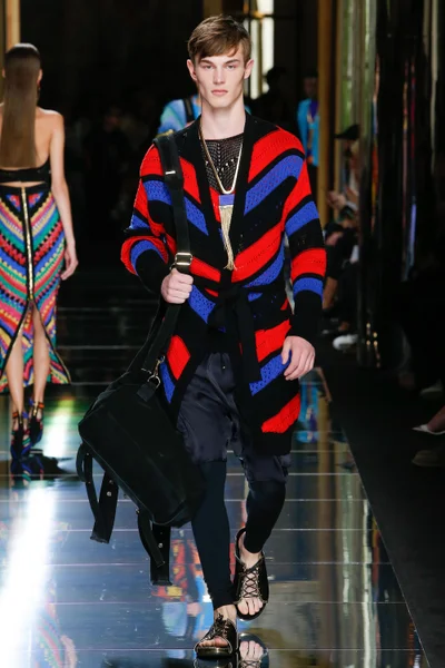 Look 47
